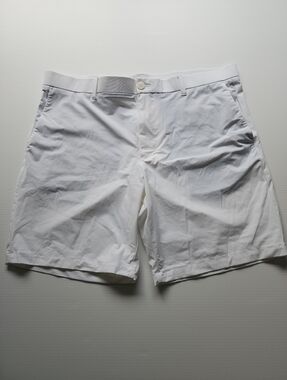 Callaway Mens Golf Shorts Size 38 - 9in Inseam - White - NWOT